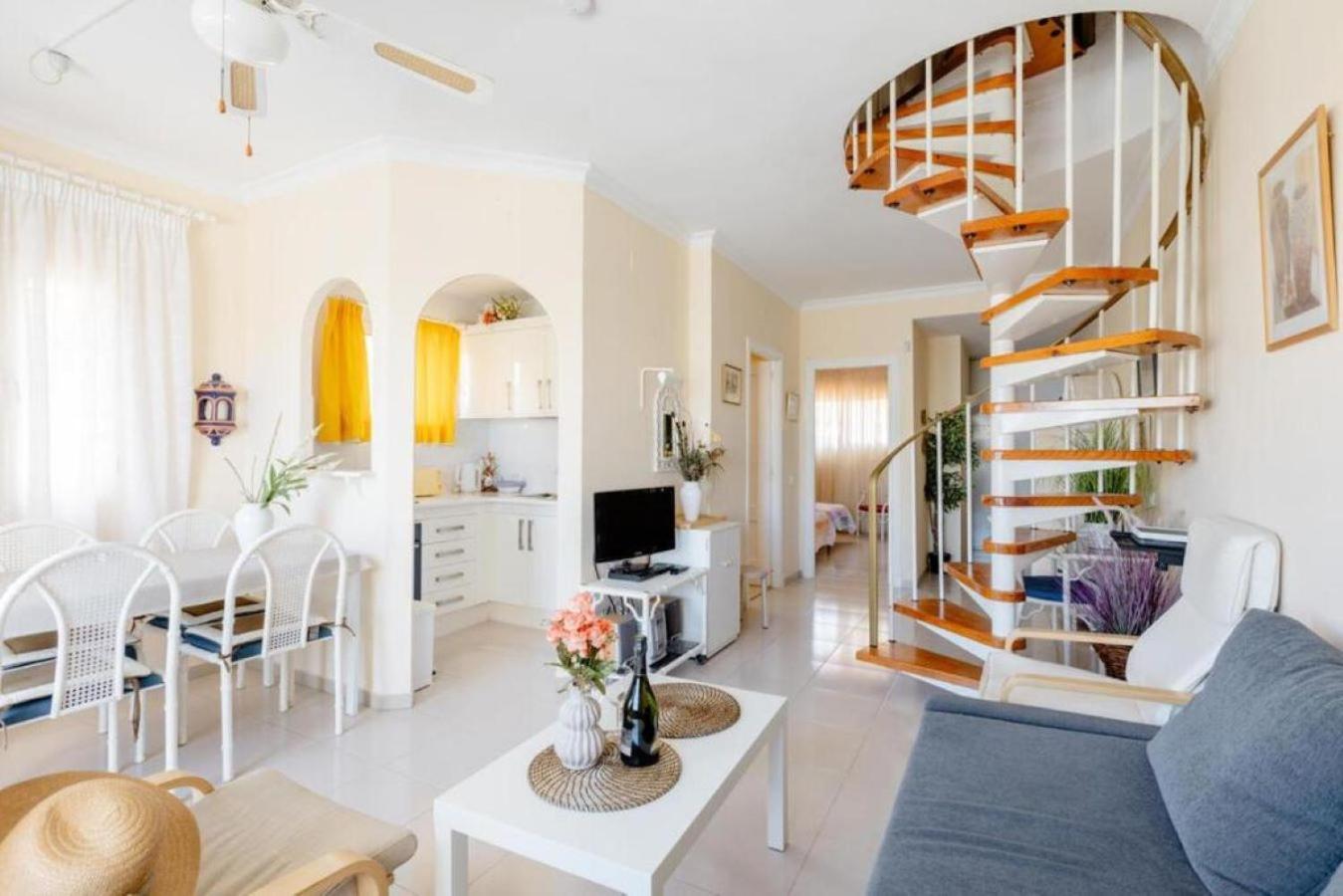 Bookinn Golf Park Sunny Cozy Apartment Near The Ocean With Large Double Terraces, Fiber Wifi, 3 Pools, Bbq Tenerife South 圣米格尔德阿沃纳 外观 照片